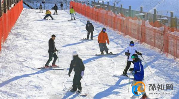 冬季旅游热度攀升 全国的滑雪场门票预订量较2019年增长147%