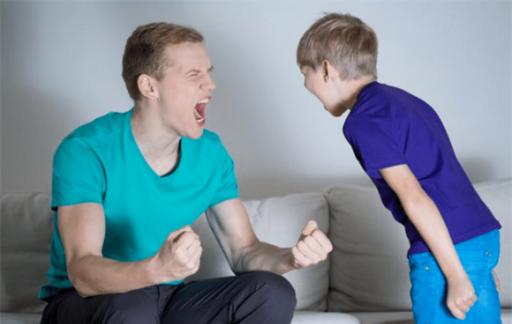 妈妈总吼孩子会有什么影响 经常吼骂小孩如何补救
