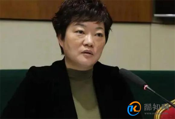 女县长被双开：计划外生育子女 女县长因为什么被双开