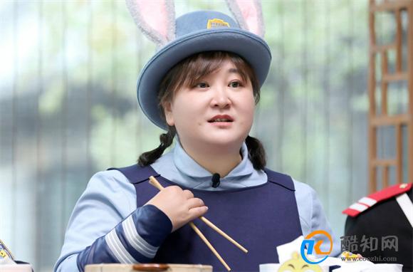 贾玲是否成功减肥100斤 多久没跟大家见面