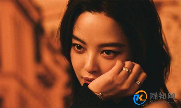 辛芷蕾红毯被夸繁花演得太好了吗 回眸瞬间是否惊艳全场