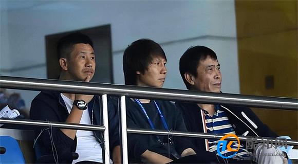李铁被查签字用的是什么笔 李铁如何成为国足主教练
