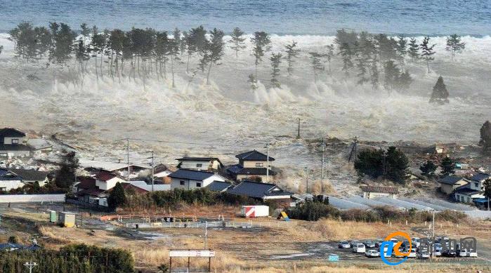 梦见地震海啸是什么预兆