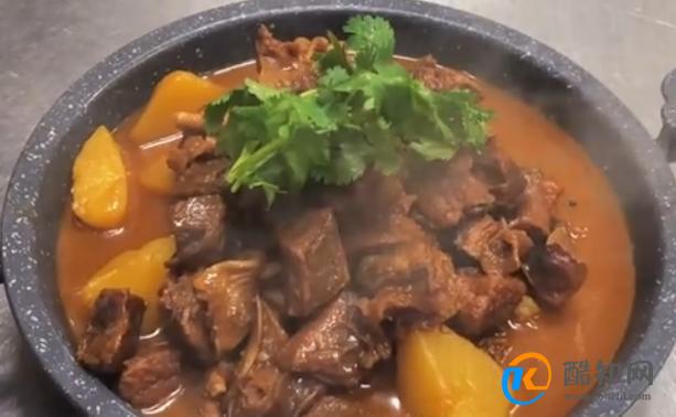 红烧牛肉怎么烧好吃又嫩又烂  红烧肉又嫩又烂的做法窍门