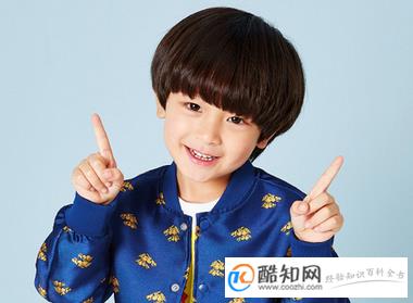 2017姓冯的男孩名字最高分属鸡