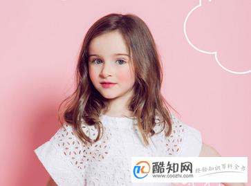 姓何的女孩名字大全