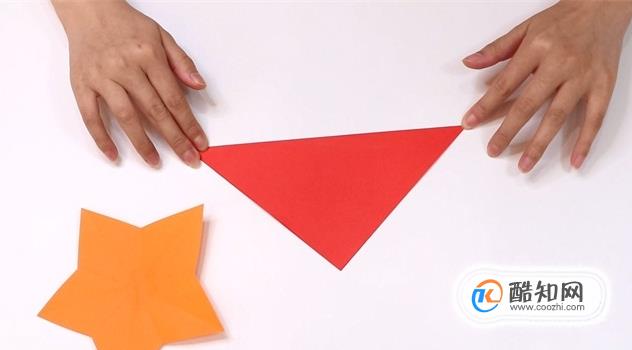 剪纸如何剪出五角星?1