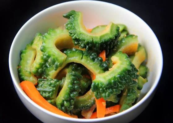 哪些食材没有营养，多吃还会对身体造成伤害
