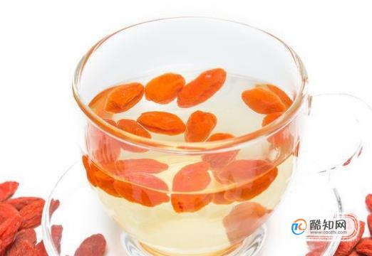 枸杞子泡水注意禁忌,枸杞子吃多少适合