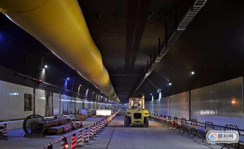 港珠澳大桥海底隧道有多长，港珠澳大桥海底隧道怎么建的