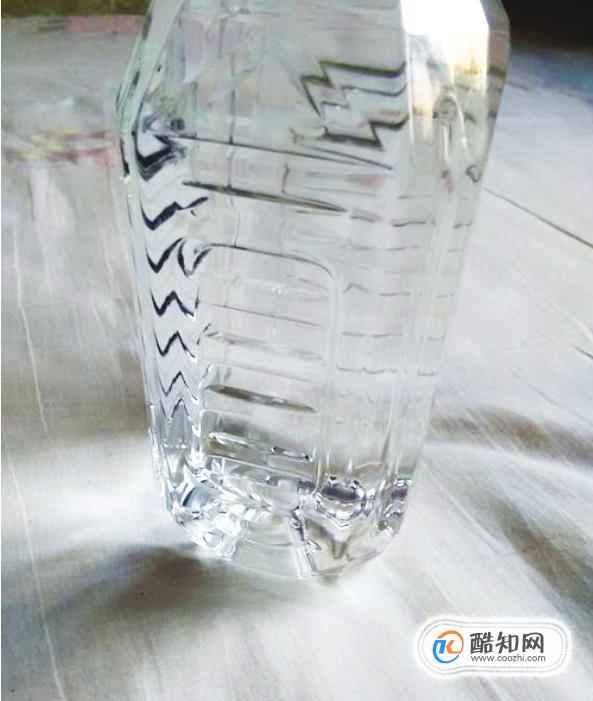 塑料瓶鱼缸做法