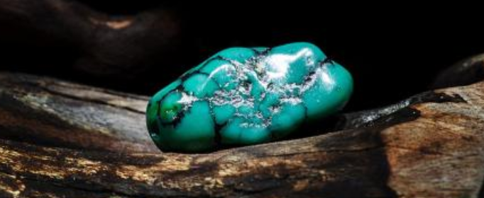 绿松石鉴别方法是什么？