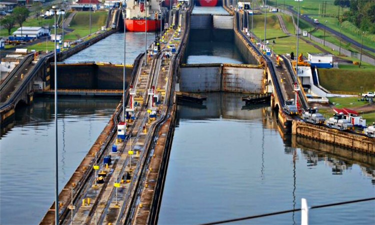 世界最长的运河图片