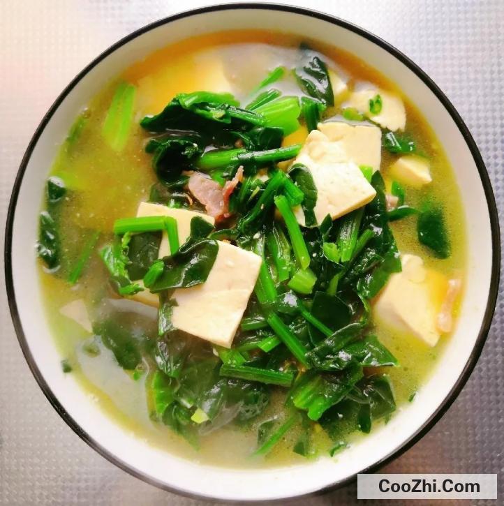 菠菜豆腐汤图片高清图片