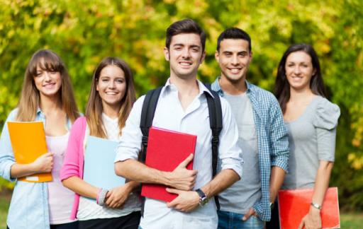 刚上大学到了新学校怎么交到朋友