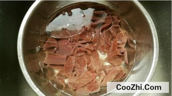 大厨炒菜煮汤的秘方厨艺稍欠缺也不怕