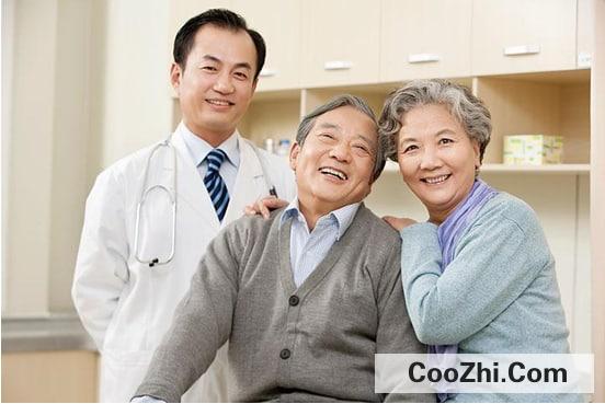老年人忽然脾气暴躁的原因怎么办