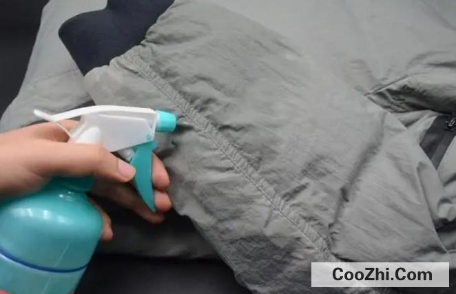 清洗羽绒服的最好方式