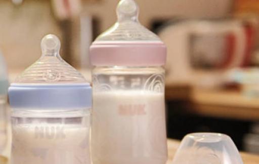 新生儿为什么不能用硅胶奶瓶