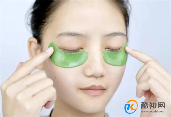 眼周肌肤该如何保养，不同年龄有不同做法，盘点眼周护理的好处