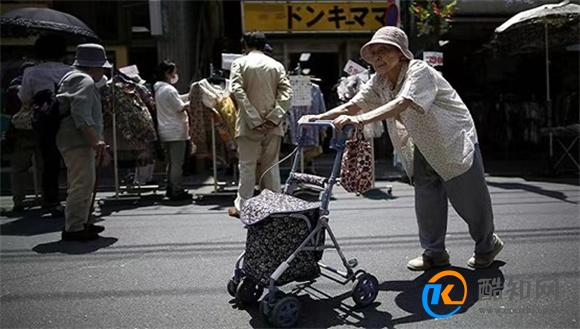 日本2040年单身比例将达47% 日本单身人居多的原因？