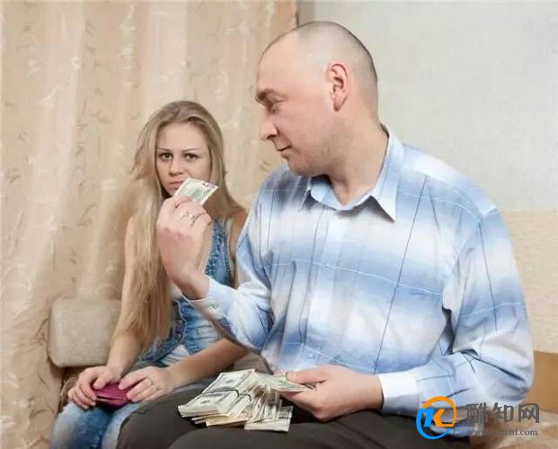 全职妈妈问老公要钱的聊天记录曝光：女人赚不到钱 怎么谈尊严