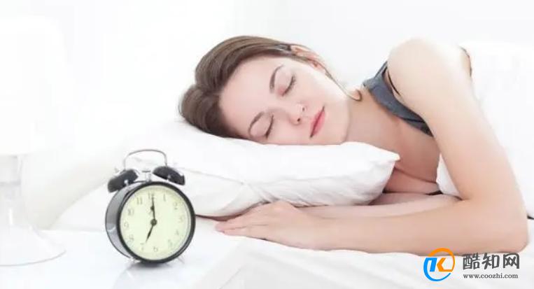 如何拥有一夜好眠？9个科学有效的睡眠技巧和策略