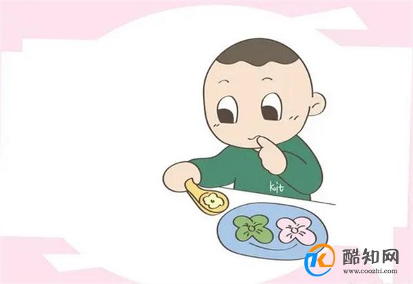吃辅食的宝贝：家长要注意的三种做法！你学会了吗？