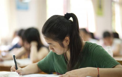 六级多少分算过关（为什么要用四级恶心大学生）