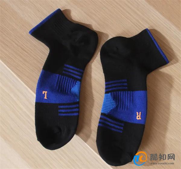 l是左还是右 袜子l和r哪个是左哪个是右