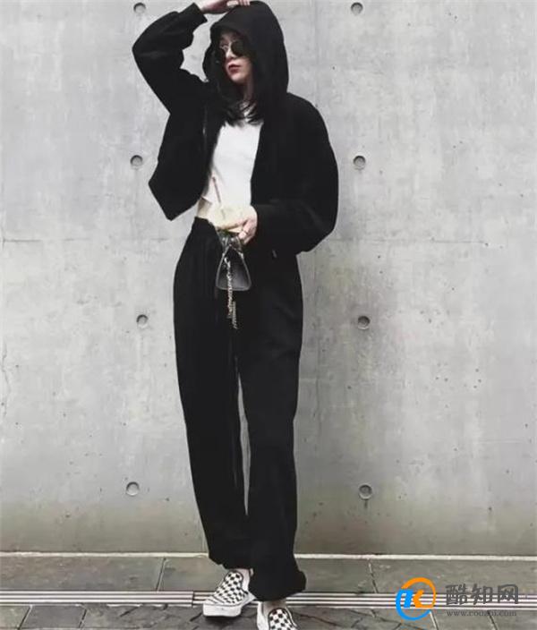 眼光好的女人很少穿打底裤，瞧瞧这“4裤3裙”，时髦高级又显腿长