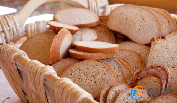 常吃含酵母的馒头 面包 更容易得胃病 还会患痛风 是这样吗 