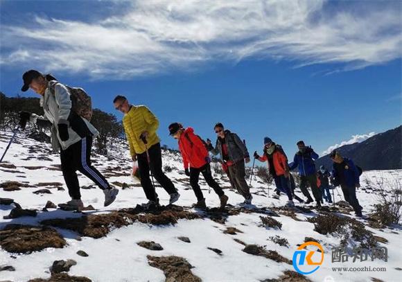 远离“敢死队”式领队：徒步 登山者要有考察领队的知识储备 