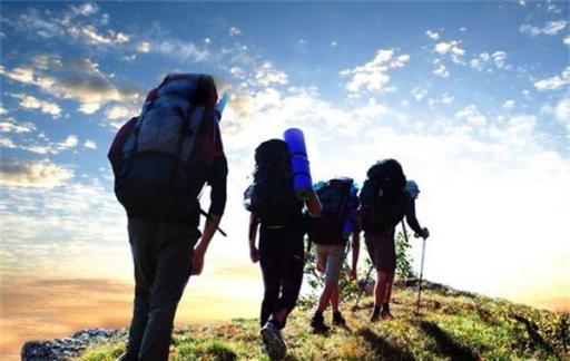 登山 徒步遇险 如何正确地评估和选择 野外生存的忠告