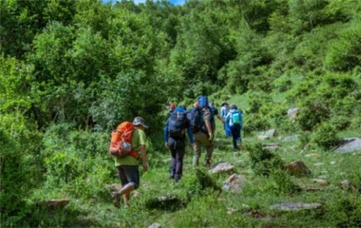 户外登山，八种危险情况下的自保指南