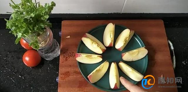 乘风破浪的姐姐们都这样切苹果,既不被氧化变黑,吃起来特别方便