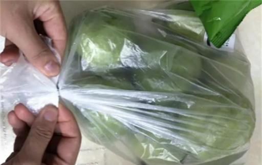 超市打包扣解不开  教你一快速解扣妙招  简单快速袋子还不会破
