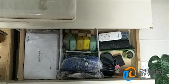 抽屉凌乱怎么办 用整理师的小妙招 抽屉变整齐 空间也变大