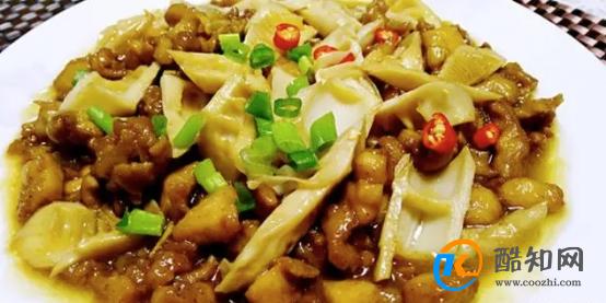 懒得做法就做竹笋烧鸡腿肉，简单一做那叫一个香，3碗米饭不够吃