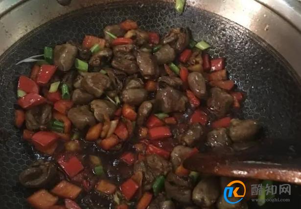 鸡心最好吃的做法，炒着吃加上“它”口味更上一层楼，简单又下饭