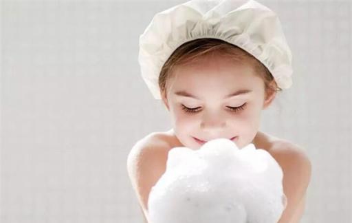 宝宝感冒可以洗澡吗 宝宝感冒的护理方法