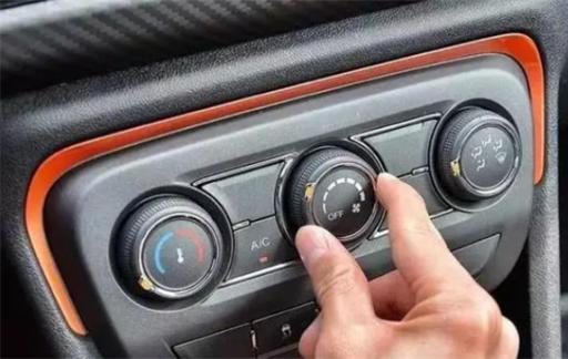 汽车开空调需要注意什么 车子冬天开空调多少度合适