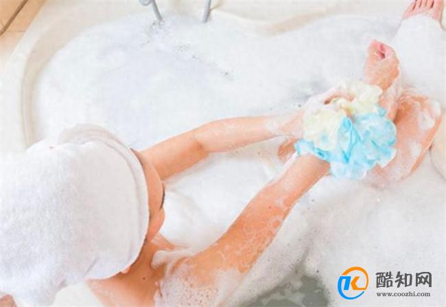 频繁洗澡或给身体埋下皮肤癌隐患 如何科学洗澡