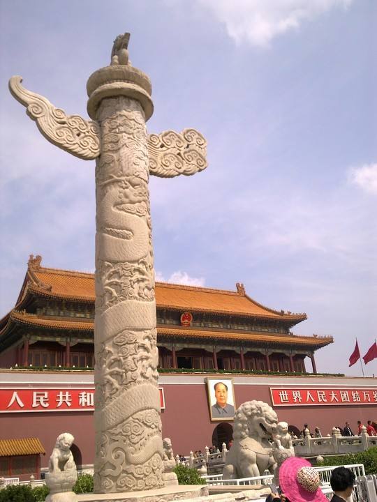 天安人民广场柱子图片图片